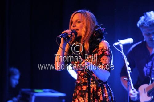 Deutsche Musikerin Judith Holofernes gastiert auf ihrer 